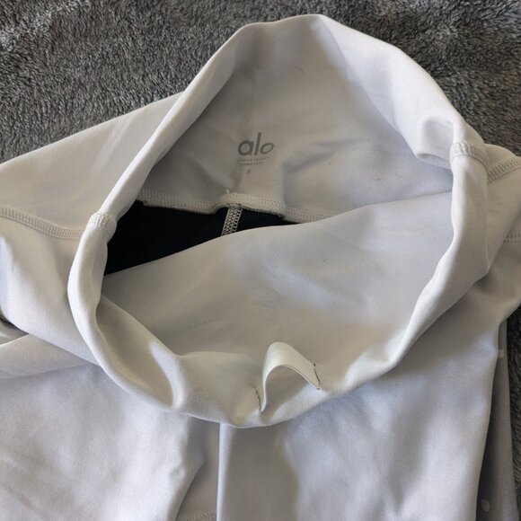 Alo High-waist Airlift Leggings white with silver design - Picture 6 of 7